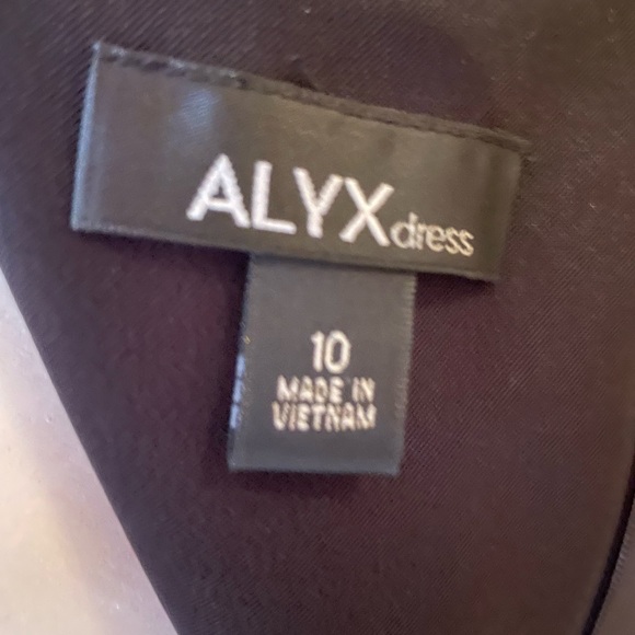 Alyx black shift style dress size 10 - Picture 4 of 4